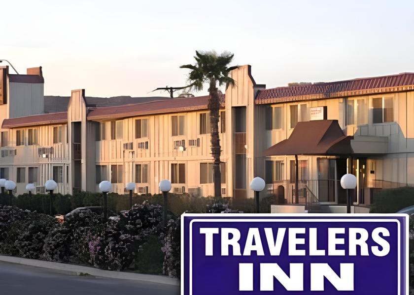Arizona Bullhead City Hotel Exterior