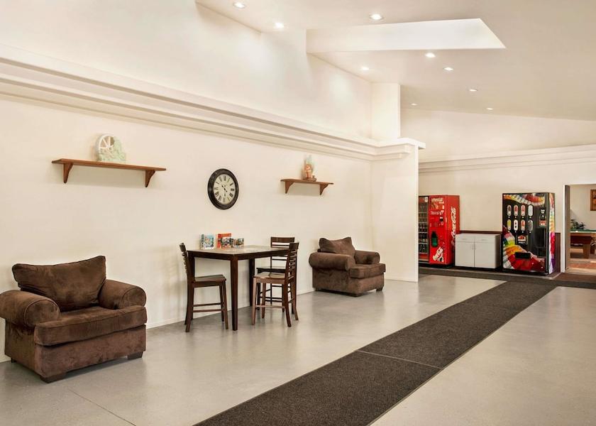 Wyoming Guernsey Lobby