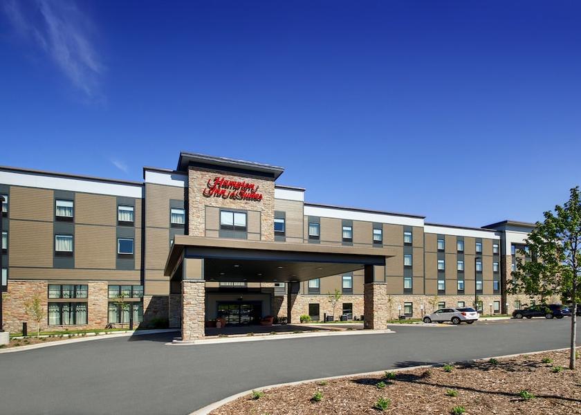 Wisconsin Milwaukee Facade