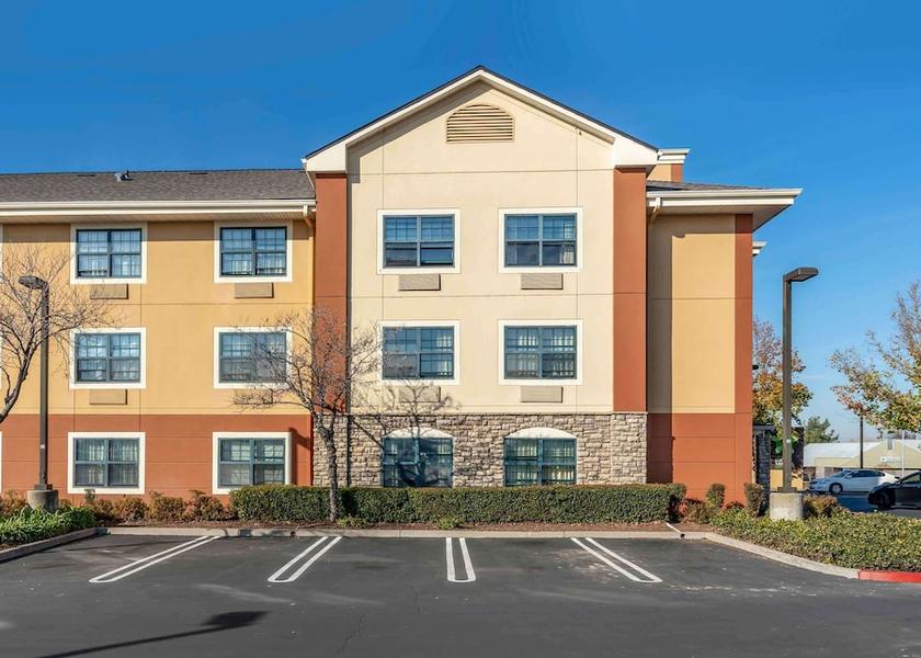 California Roseville Exterior Detail