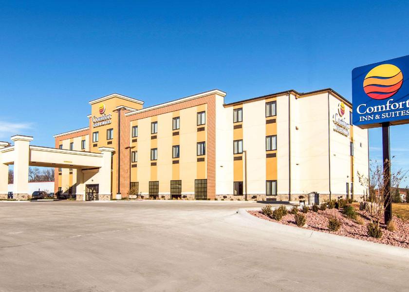 Iowa Independence Hotel Exterior