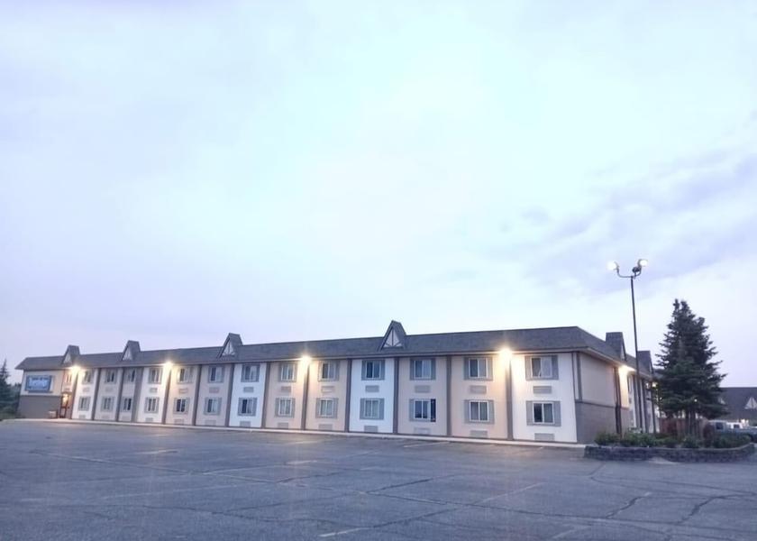 Michigan Gaylord Exterior Detail