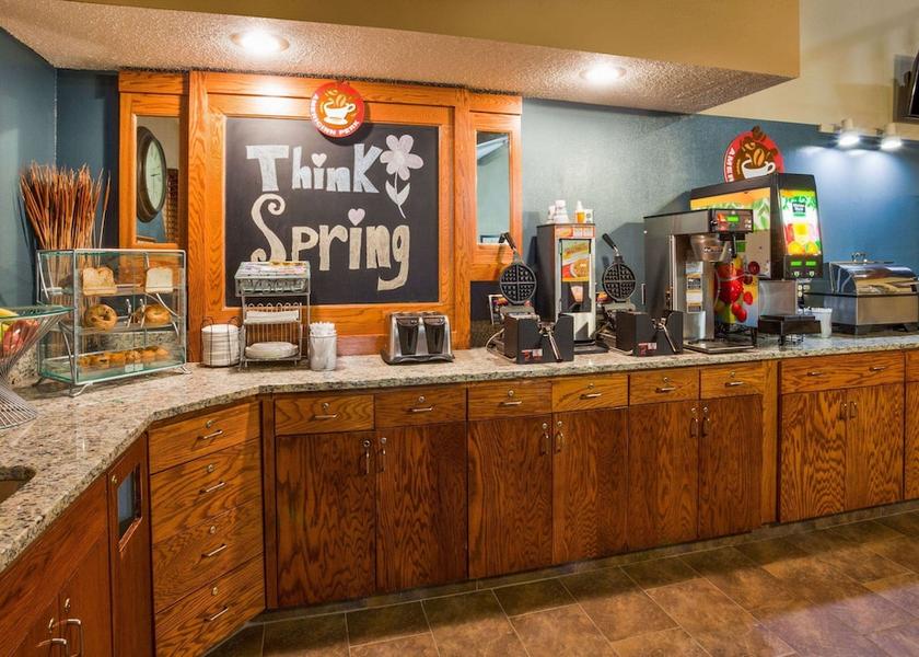 Iowa Spencer Breakfast Area