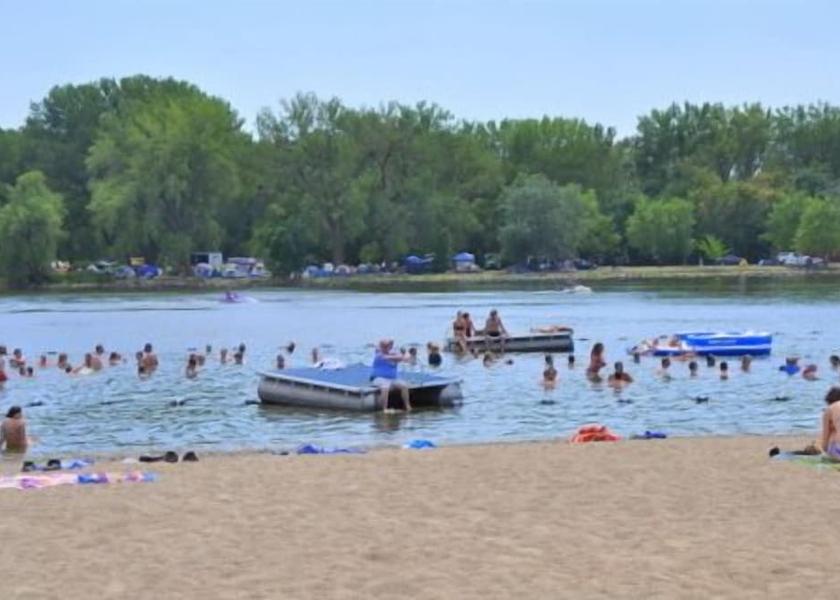 Iowa Lake View Beach