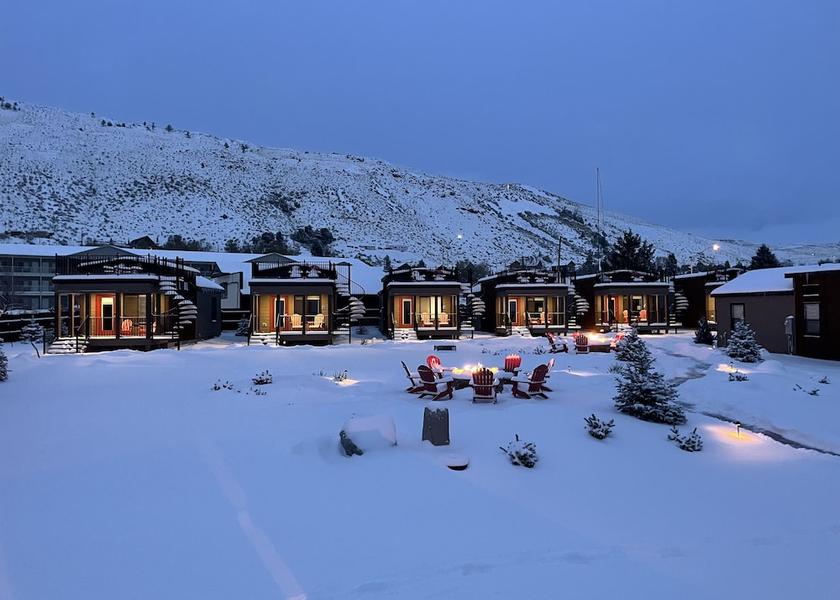 Montana Gardiner Exterior Detail