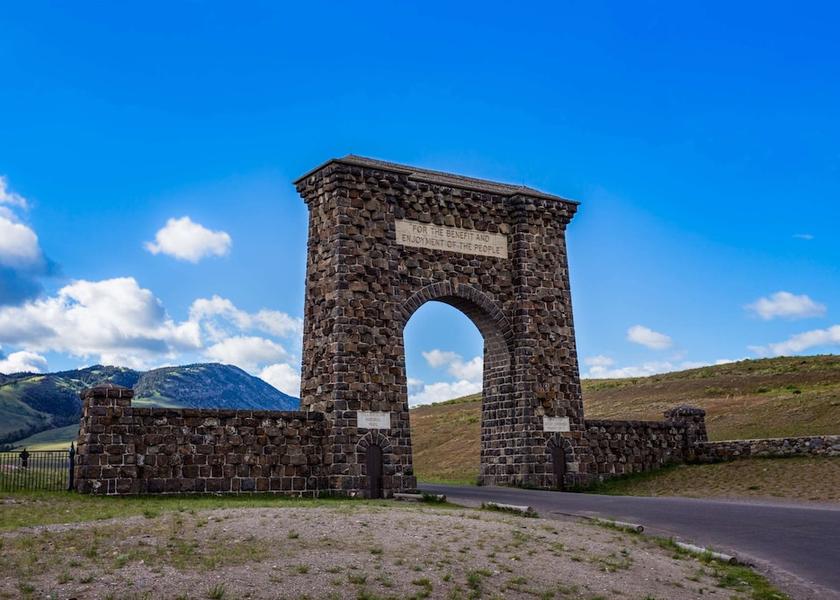 Montana Gardiner Hiking