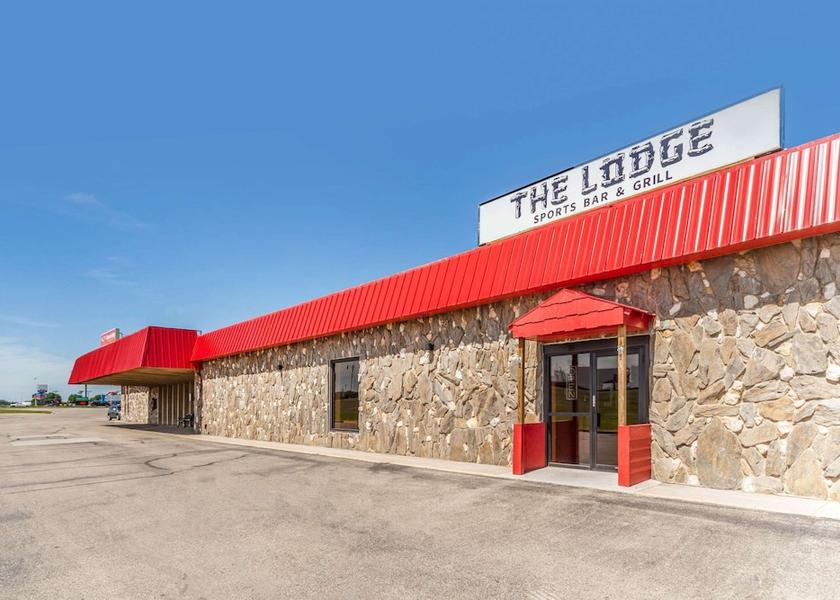 South Dakota Brookings Exterior Detail