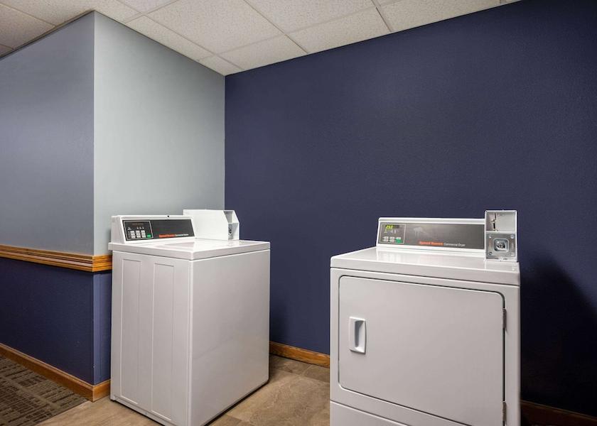 Wisconsin Eau Claire Laundry Room