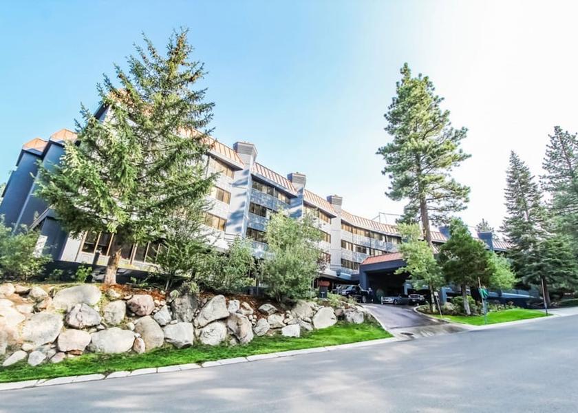 California South Lake Tahoe Exterior Detail