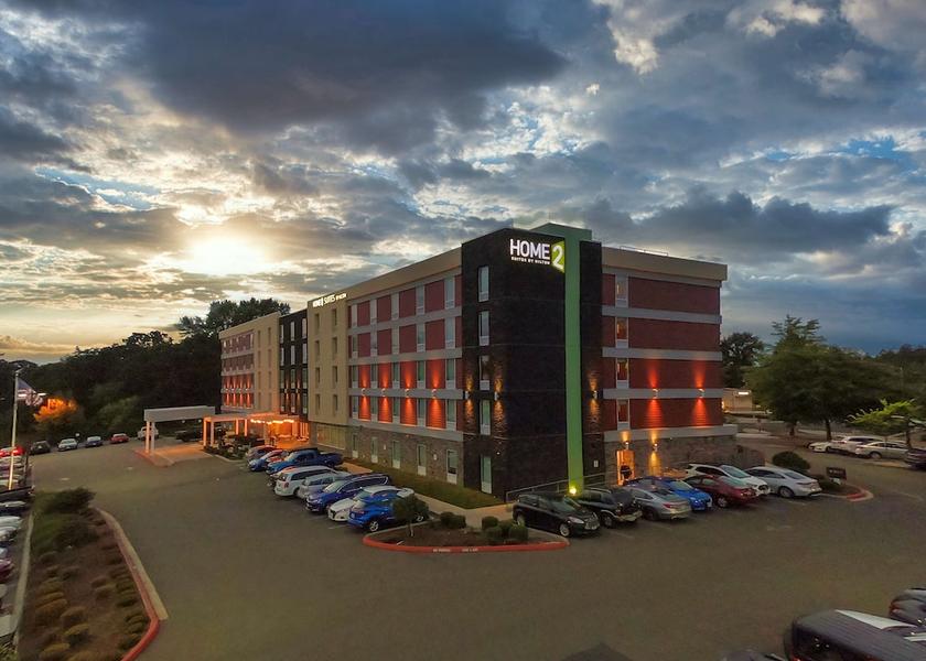 Washington Dupont Exterior Detail