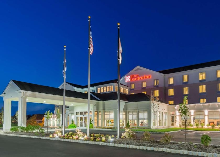 New Jersey Wayne Exterior Detail