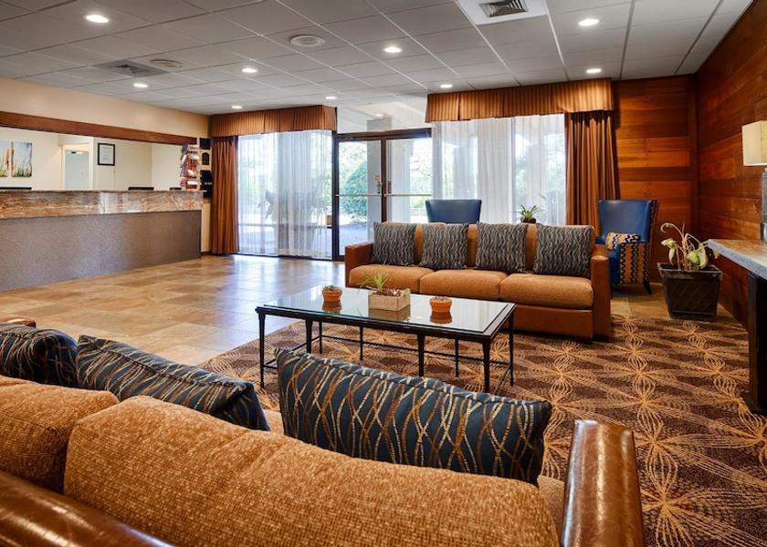 Florida De Funiak Springs Lobby
