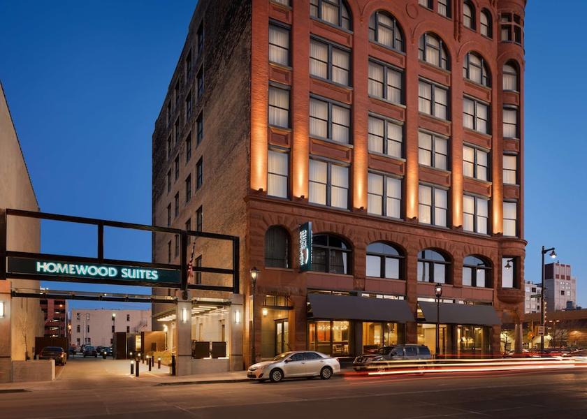 Wisconsin Milwaukee Exterior