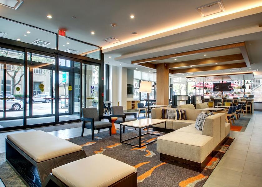 Illinois Evanston Interior Entrance