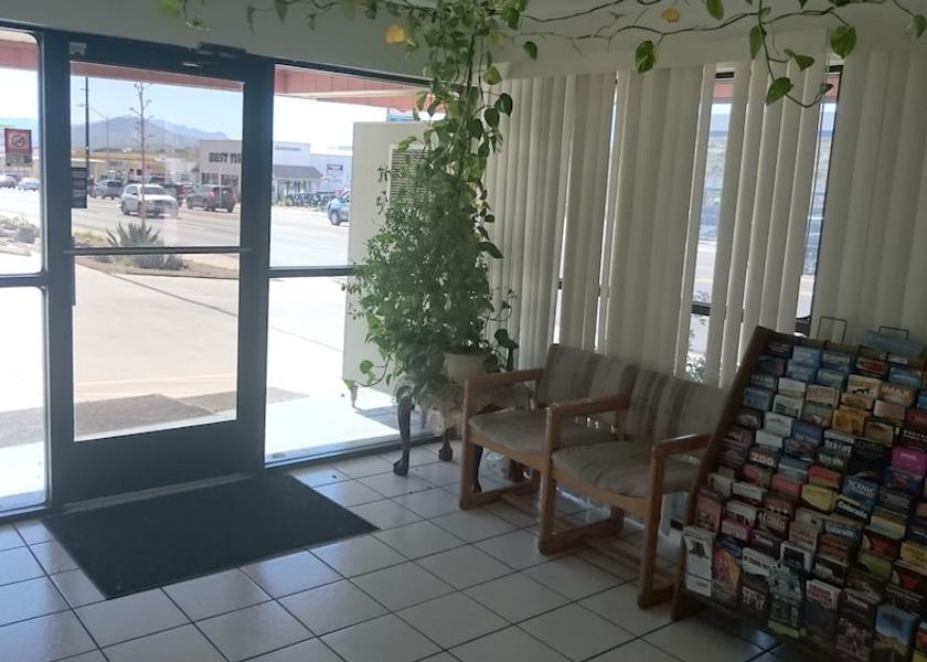 Arizona Kingman Lobby