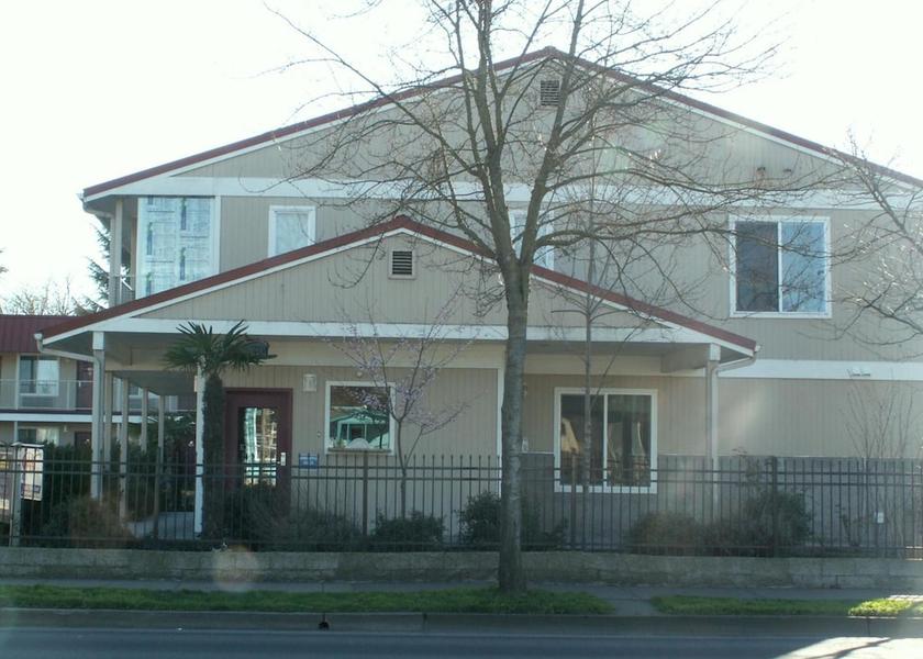 Oregon Eugene Exterior Detail