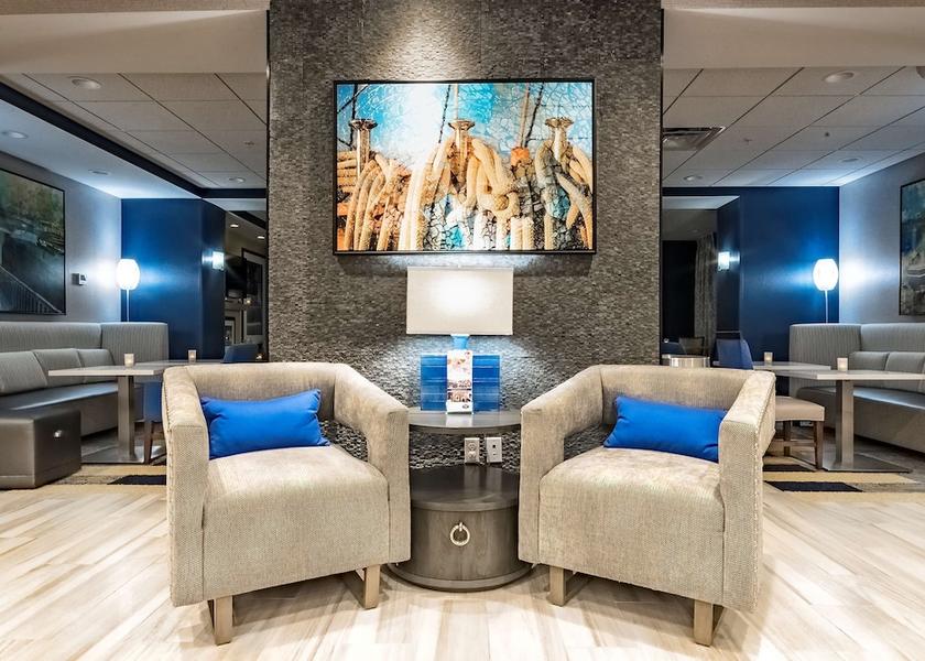 New York Lockport Lobby