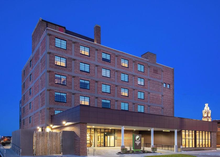 Iowa Moline Exterior Detail