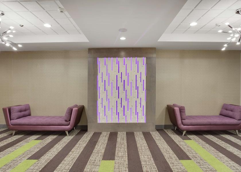 Florida Orange Park Lobby