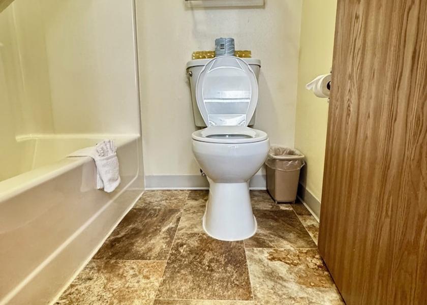 Iowa sibley Bathroom