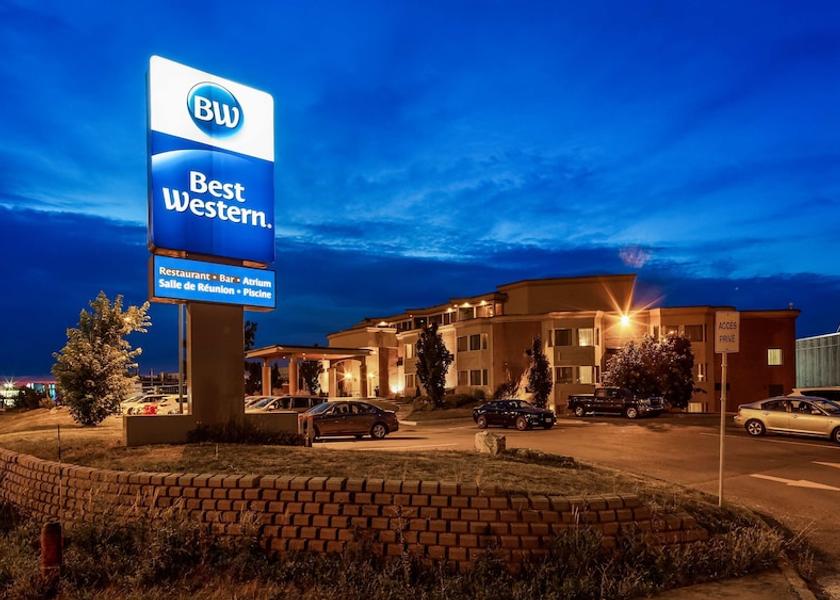 Quebec Laval Exterior Detail