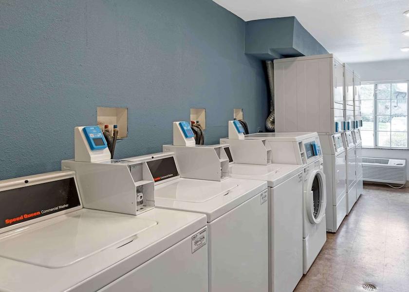 Alabama Pelham Amenity