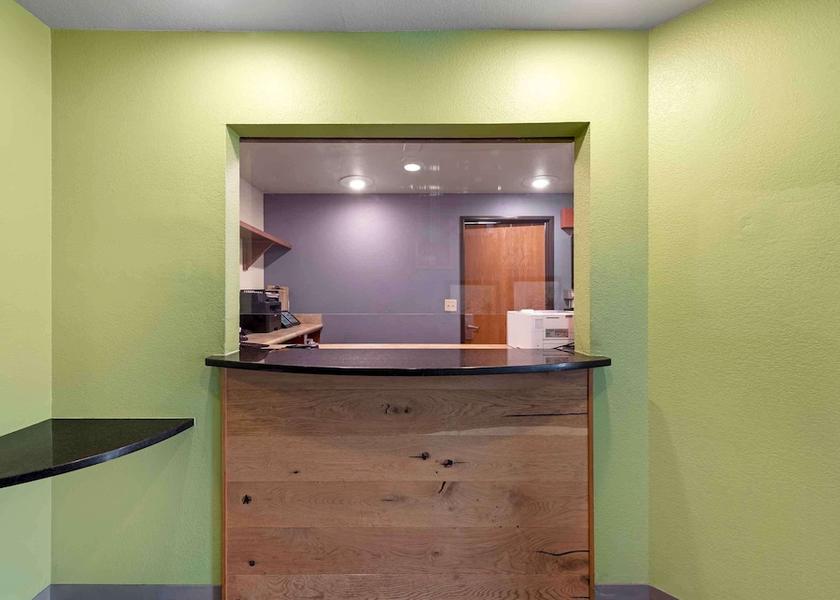 Alabama Pelham Lobby