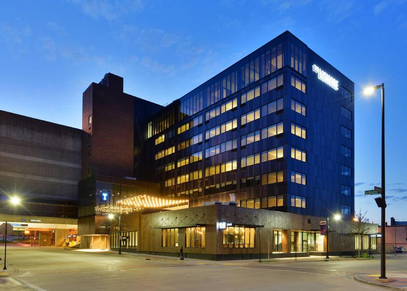 Wisconsin Eau Claire Hotel Exterior