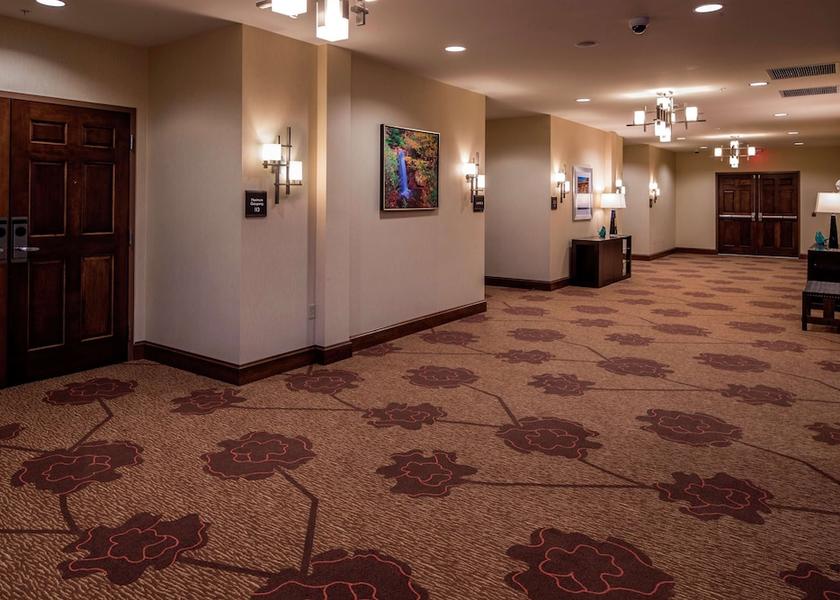 Pennsylvania Uniontown Meeting Room