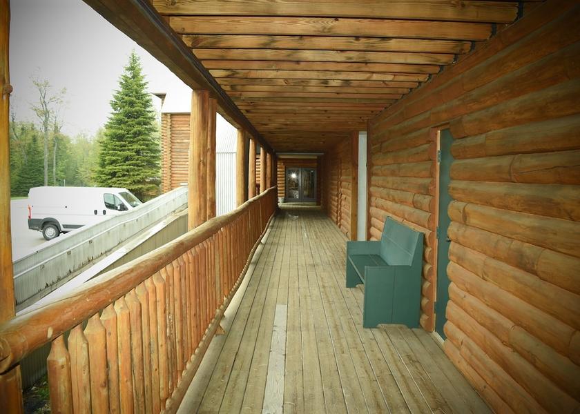 Michigan Drummond Island Exterior Detail