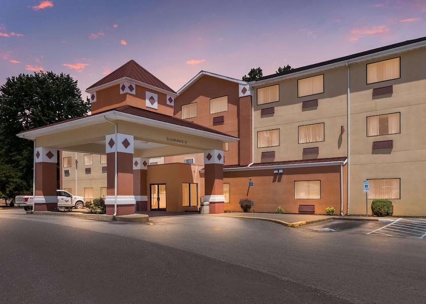 West Virginia Chapmanville Primary image