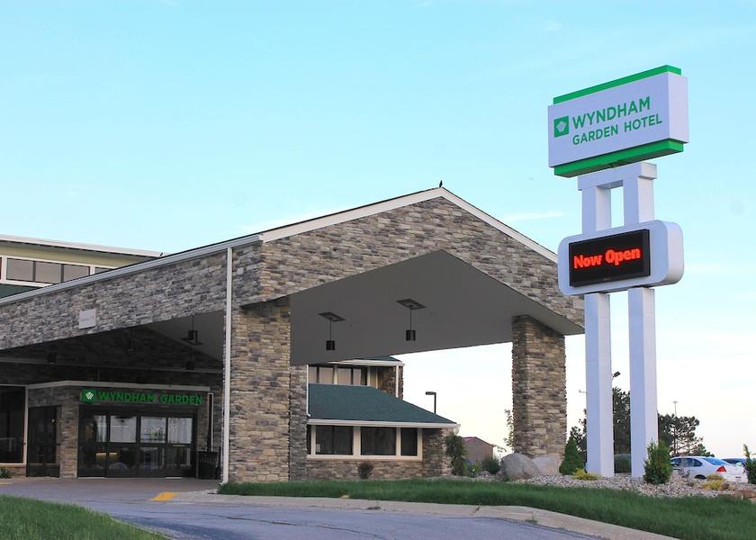 Indiana Fort Wayne Facade