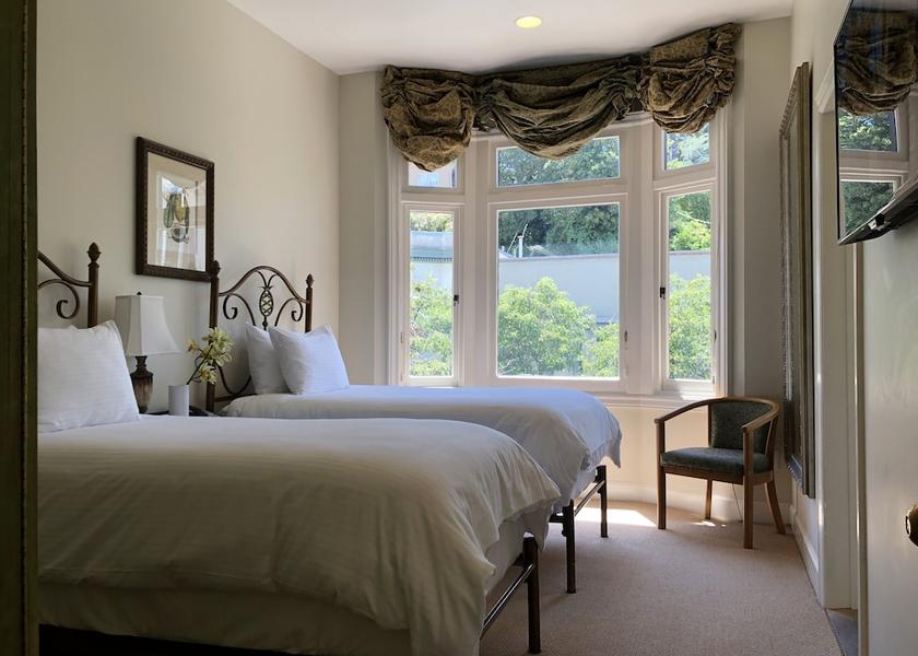 California Sausalito Room