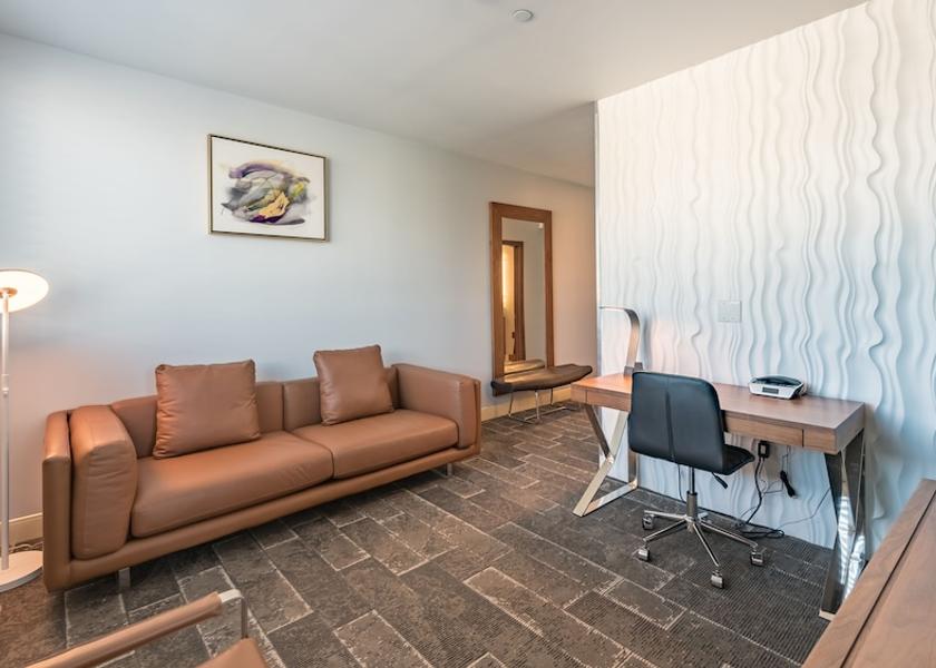 California North Hollywood Living room