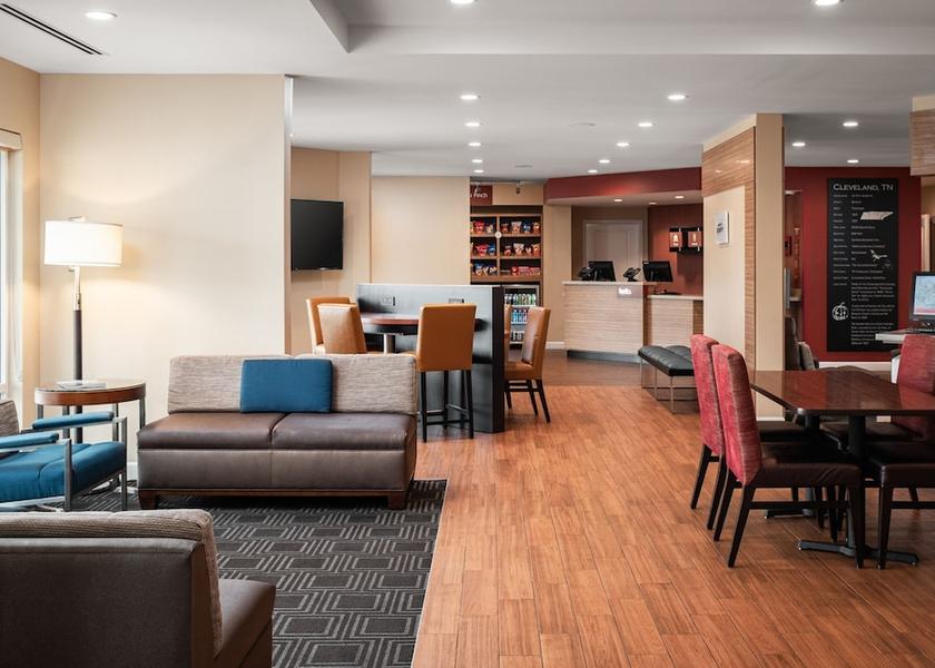 Tennessee Cleveland Lobby lounge