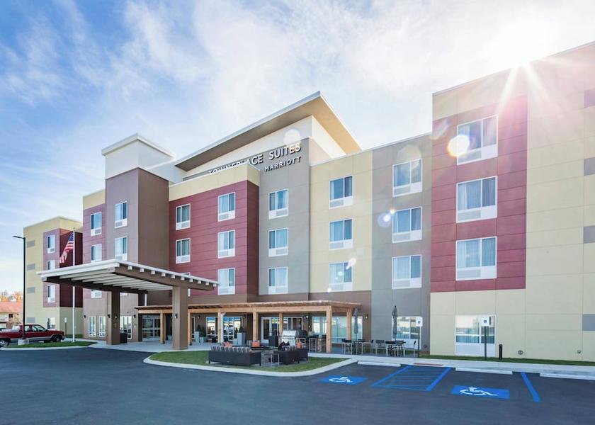 Tennessee Cleveland Exterior
