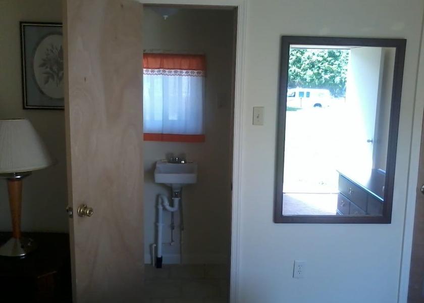 Pennsylvania Irwin Bathroom