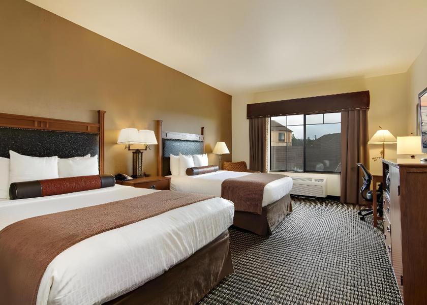 Utah Bryce Canyon 2 queen beds, nonsmoking