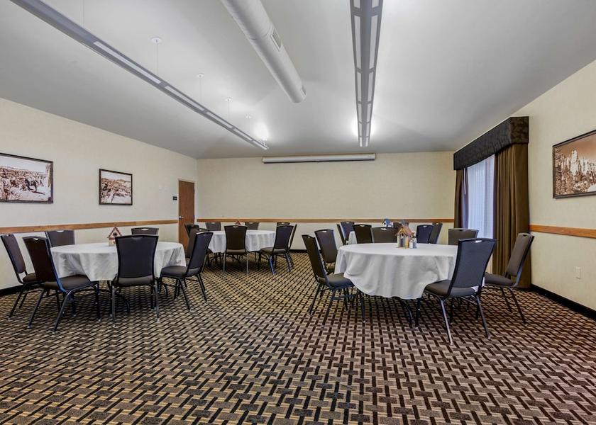 Utah Bryce Canyon Meeting Room