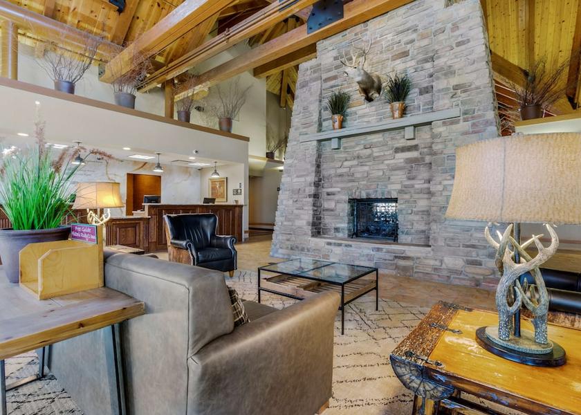 Utah Bryce Canyon Lobby