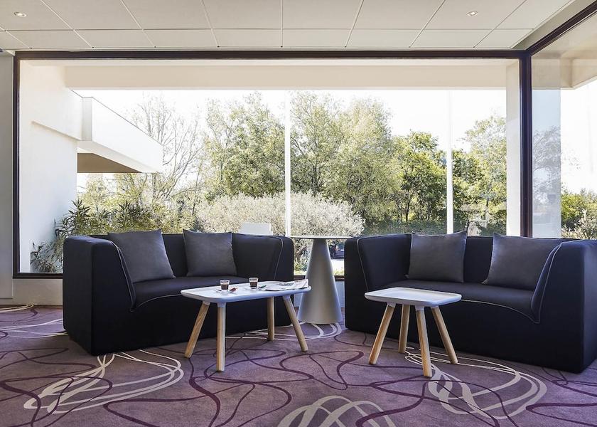 Provence - Alpes - Cote d'Azur Arles Bar