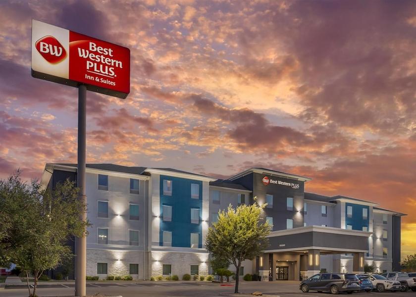 Texas Laredo Exterior Detail