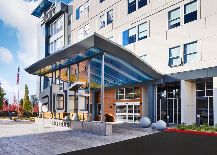 Washington SeaTac Hotel Exterior