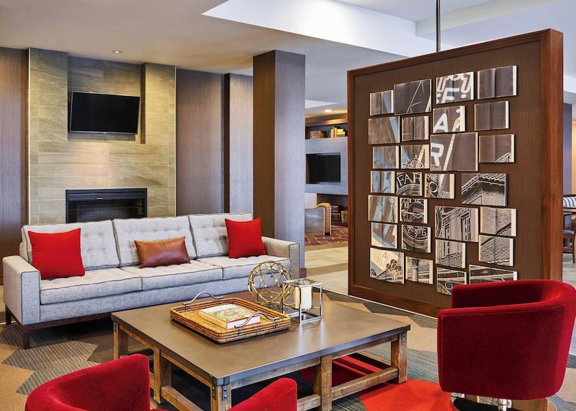 North Dakota Fargo Lobby