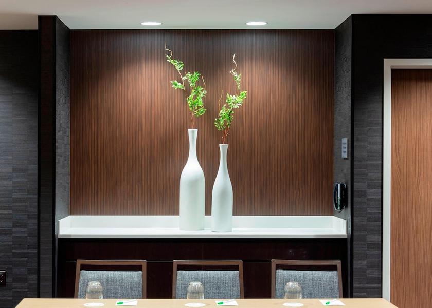 New York Fresh Meadows Meeting Room