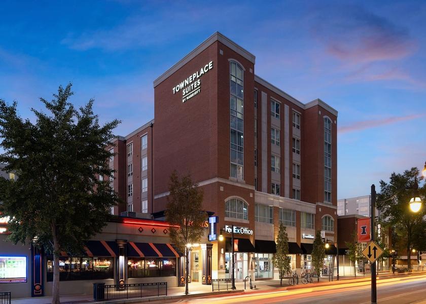 Illinois Champaign Exterior