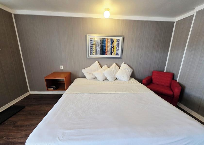 Oklahoma Hennessey Room