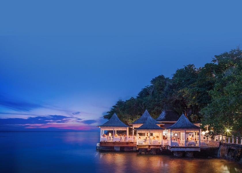 Saint James Tower Isle Restaurant