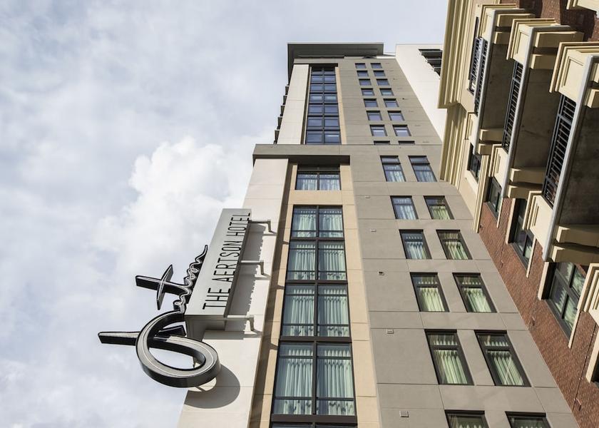 Tennessee Nashville Exterior Detail