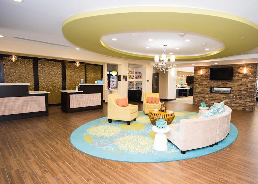 Louisiana Houma Interior Entrance